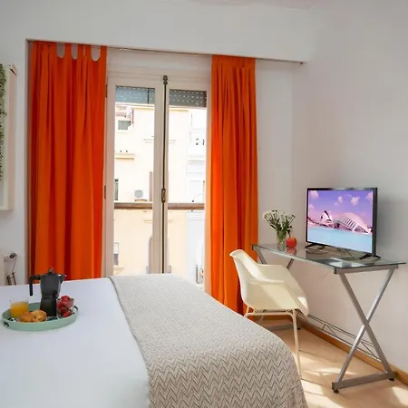 Singularstays Reina Ii Валенсия