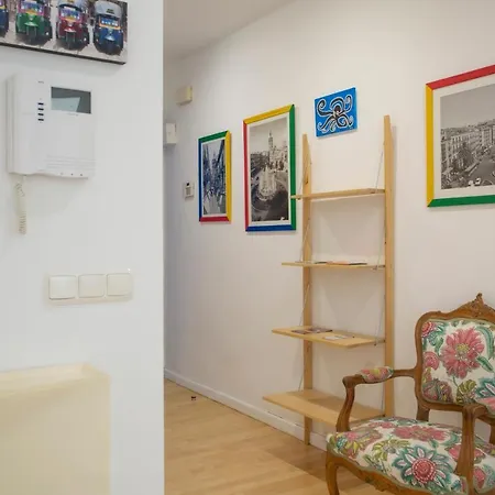 Lejlighed Singularstays Reina Ii