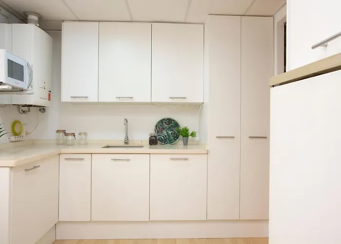 Appartement Singularstays Reina Ii