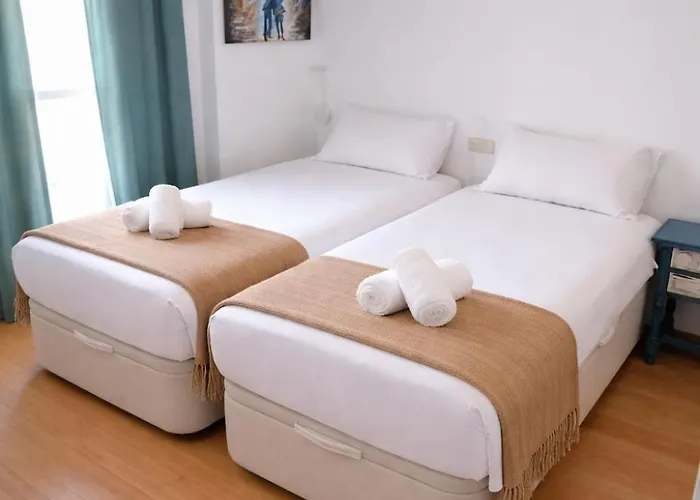 Singularstays Reina Ii Апартаменты