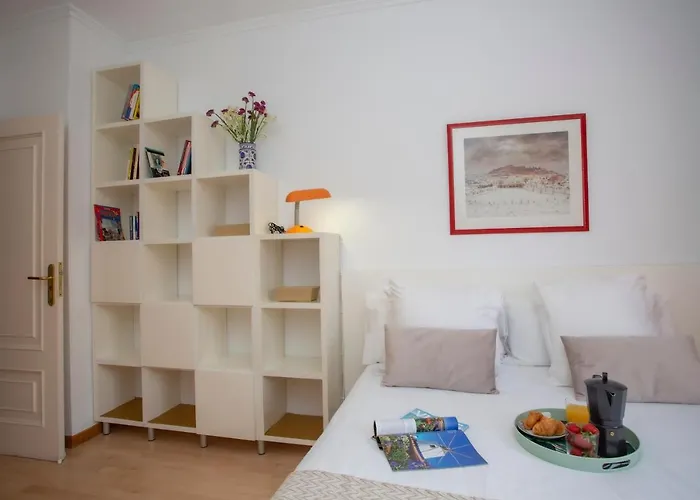 Singularstays Reina Ii *